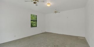 84 Natchez Road Gallery 36