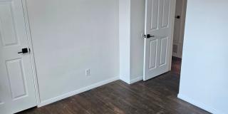 914 16th Street Gallery 11