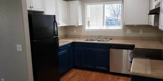 <b>One Bedroom Ground Floor Condo in Gated Community<br><br> Gallery 6