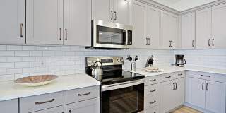 475 N 9TH Street Gallery 16