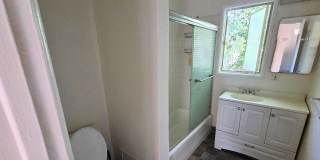 7621 Hampton Ave Gallery 7