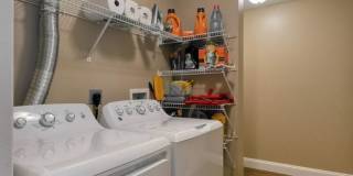 Three Bedroom with Garage near Grandview Gallery 16