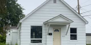 1813 N 17th St Gallery 1