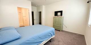 COMING SOON! * RARE OPPORTUNITY * SENIOR (55+) ROOM FOR RENT IN PRISTINE GATED COMMUNITY IN MENIFEE! Gallery 7