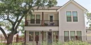 297 Glade Street Gallery 1