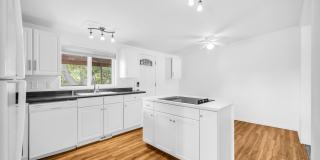 Spacious 4-Bedroom Layton Home with Finished Basement and 2-Car Garage Gallery 9