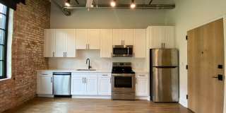 Lofts at Abrams Fixtures Gallery 4