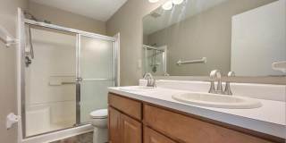 114 THAMES Drive Gallery 11