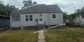 For Rent - 3 Bedroom, 1 Bathroom Home For Rent - 3 Bedroom, 1 Bathroom Home Gallery 1