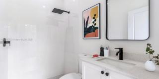 710 Peacock Ave Gallery 23