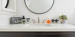 14245 Dickens Street Gallery 9