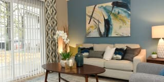 Icon Lakewood Gallery 5