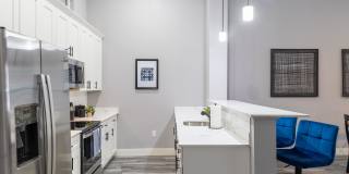 The Residence at 1000 Elm Gallery 101