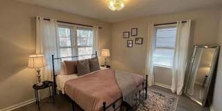 306 S Marble Gallery 6