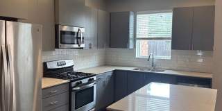 3 bedroom, 2.5 bathroom, 1 car garage Gallery 10