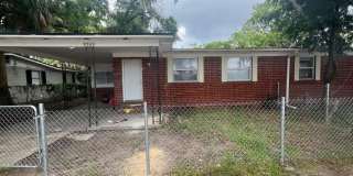 3 bedroom, 1 bathroom single-family home in the Arlington area Gallery 1