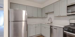 3 Bedroom Apartment in Libertyville Gallery 1