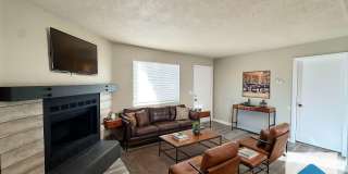MOVE IN SPECIAL! 2 Bedrooms with Private Bathrooms | Walk-In Closets | Laundry Hookups Gallery 1