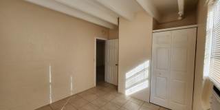 512 19th Street Gallery 6