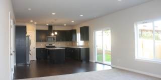 Newer home (2018), Tankless H20 heater, Upgrades galore. Dead end road for privacy Gallery 5