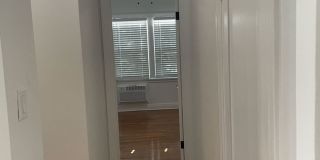 1002-1012½ N. Sweetzer Ave. Gallery 21