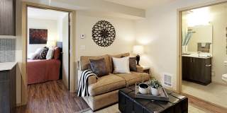 Glendale Apartments - Student Housing Gallery 8