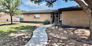 1706 Emerald Gallery 1