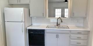 2128 74th Street Gallery 3