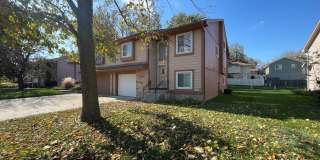 Town Home for Rent in Bellevue Gallery 1