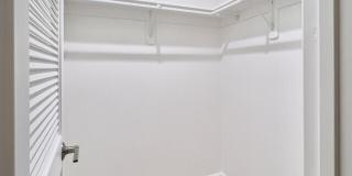 1508 Farrington St Gallery 13