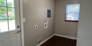 Recently Remodeled 3 Bed / 2 Bath near Mercy Hospital Gallery 18