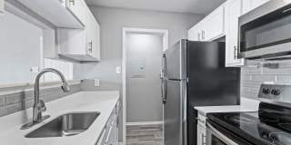 Regal Crossing Apartments Gallery 13