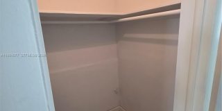 8350 SW 65th Ave Gallery 7