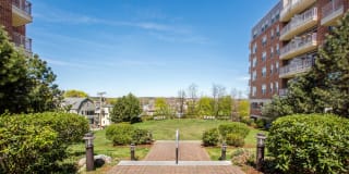 Longview Place Gallery 4