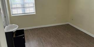 523 Hilltop Dr Gallery 16