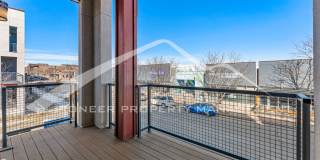 Beautiful Townhome with Central A/C and Two Car Garage! Gallery 16
