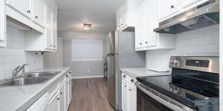 949 Kenwood Drive Gallery 10