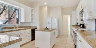 47126 El Menara Circle Gallery 13