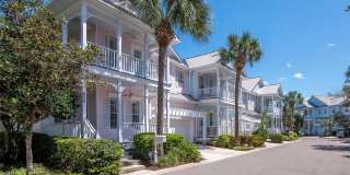 947 HEMINGWAY CIRCLE Gallery 77