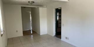 119 South Paseo Del Flag Gallery 6
