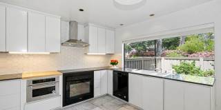 La Jolla Resort Style Living Gallery 12