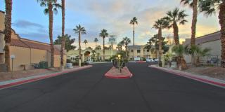 Gramercy Parc - Senior Housing Gallery 1