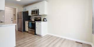 Pet Friendly Three Bedroom with Bonus! Gallery 6