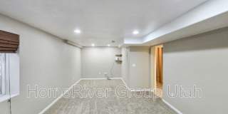 175 W 1530 N Gallery 21