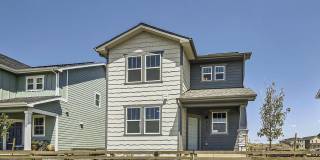 Stunning South-Facing Home with Mountain Views & Modern Finishes! Stunning South-Facing Home with Mountain Views & Modern Finishes! Gallery 1