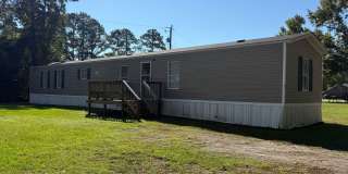 3 Bedroom, 2 Bath Mobile Home Gallery 1