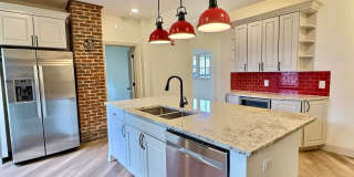 **August 2028** HUGE 8 Bed 6 Bath !! Fully Remodeled!! Gallery 5