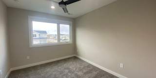 Luxury Newer Construction Home! Gallery 15