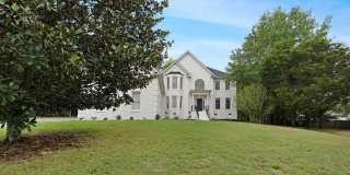 Stunning 4BR Executive Style Home in Brentwood Gallery 32