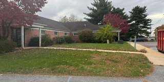 440 WALKER Road Gallery 4